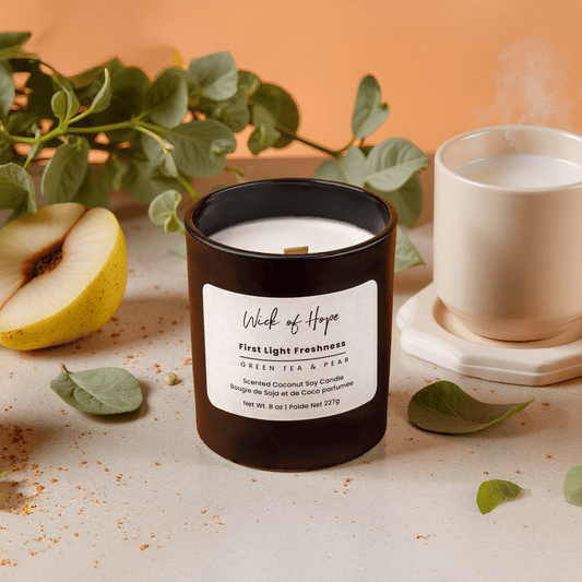 First Light Freshness Candle | Green Tea + Pear Fantasy